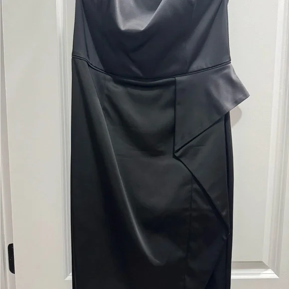 White House Black Market Asymmetrical Black Dress - Picture 1 of 3